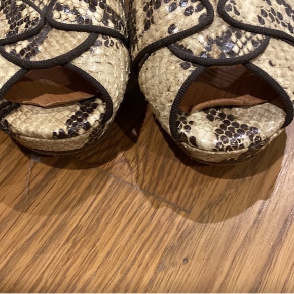 Chie Mihara// snakeskin platform heels, size 37 - Picture 3 of 10